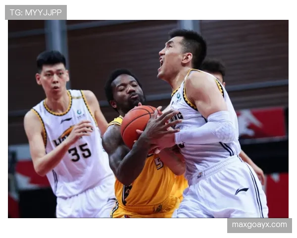 巴莱罗球场新赛季即将揭幕,球迷热盼精彩对决 巴莱罗球场新赛季即将揭幕,球迷热盼精彩对决