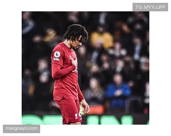 草根少年逆袭成星：韦阿表现稳健，闪耀职业足坛